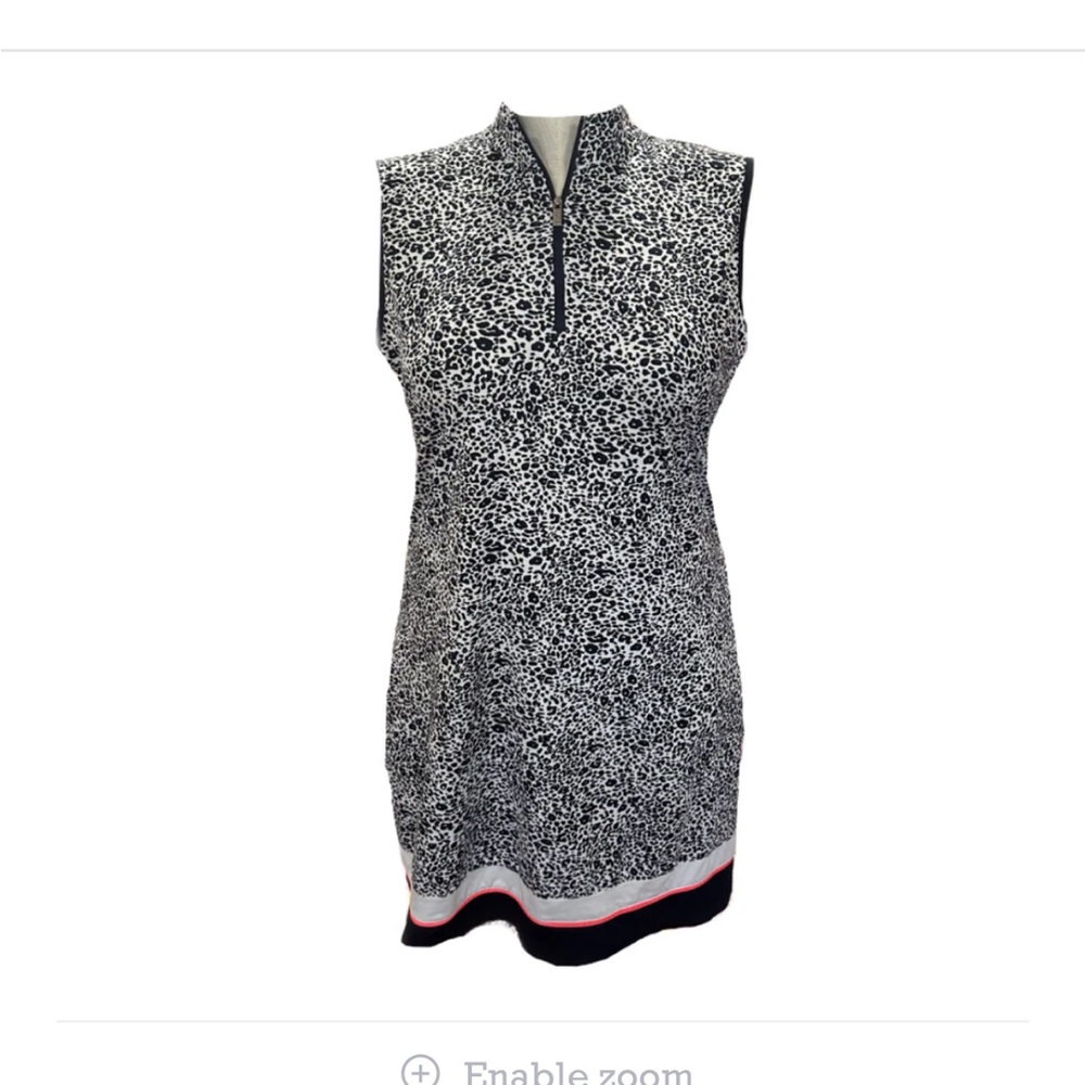 Navy and White Sleeveless Golf Set with Mandarin Collar